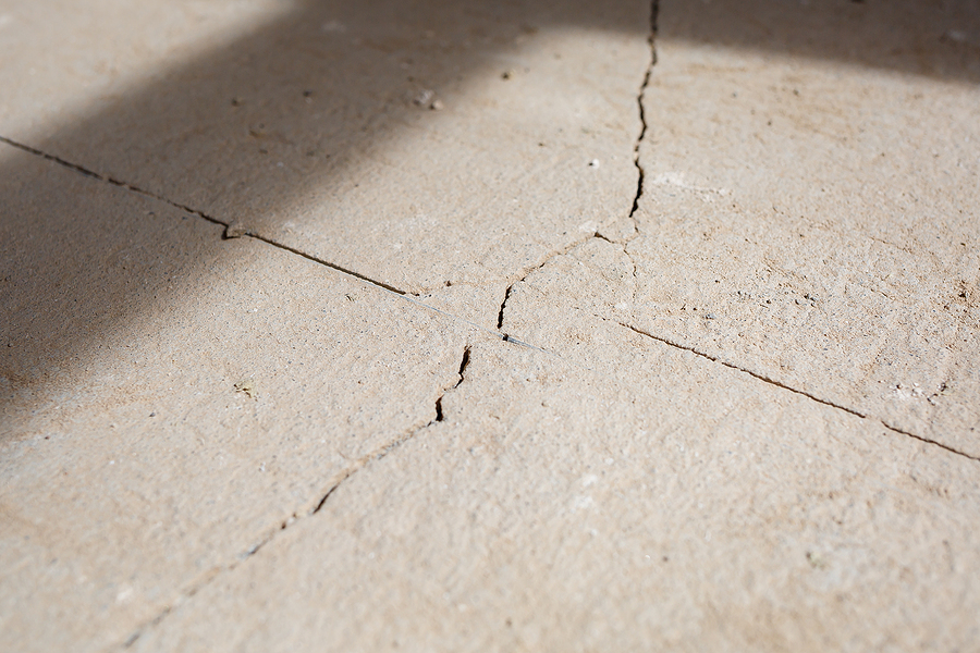Can You Use Epoxy Injection to Fill Structural Cracks in Concrete Floors