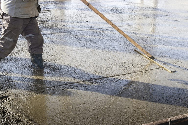 LowMaintenance Concrete Floors Why They’re Easy to Care For CUSTOM